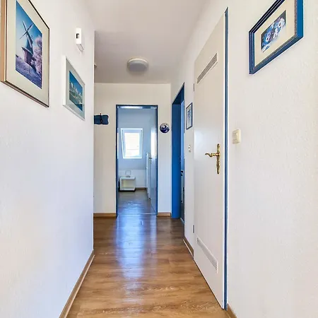 Apartment Moin