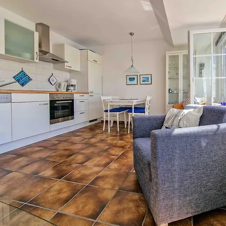 Apartment Moin
